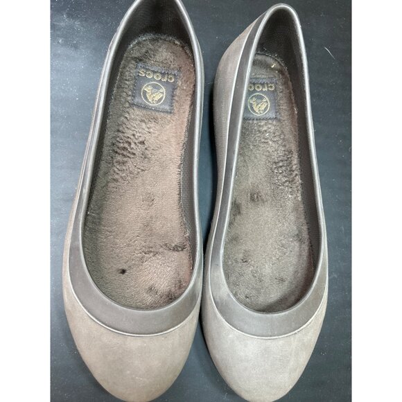 Crocs Womens Brown Flats With Fuzzy Lining Size W9 Comfortable Slip-On Shoes - Picture 3 of 7